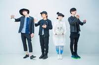 カラスは真っ白