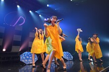 「東京パフォーマンスドール ZEPP TOUR 2015春～DANCE SUMMIT“Best of 1×0 FINAL”～」の様子。