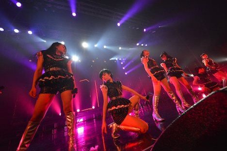 「東京パフォーマンスドール ZEPP TOUR 2015春～DANCE SUMMIT“Best of 1×0 FINAL”～」の様子。