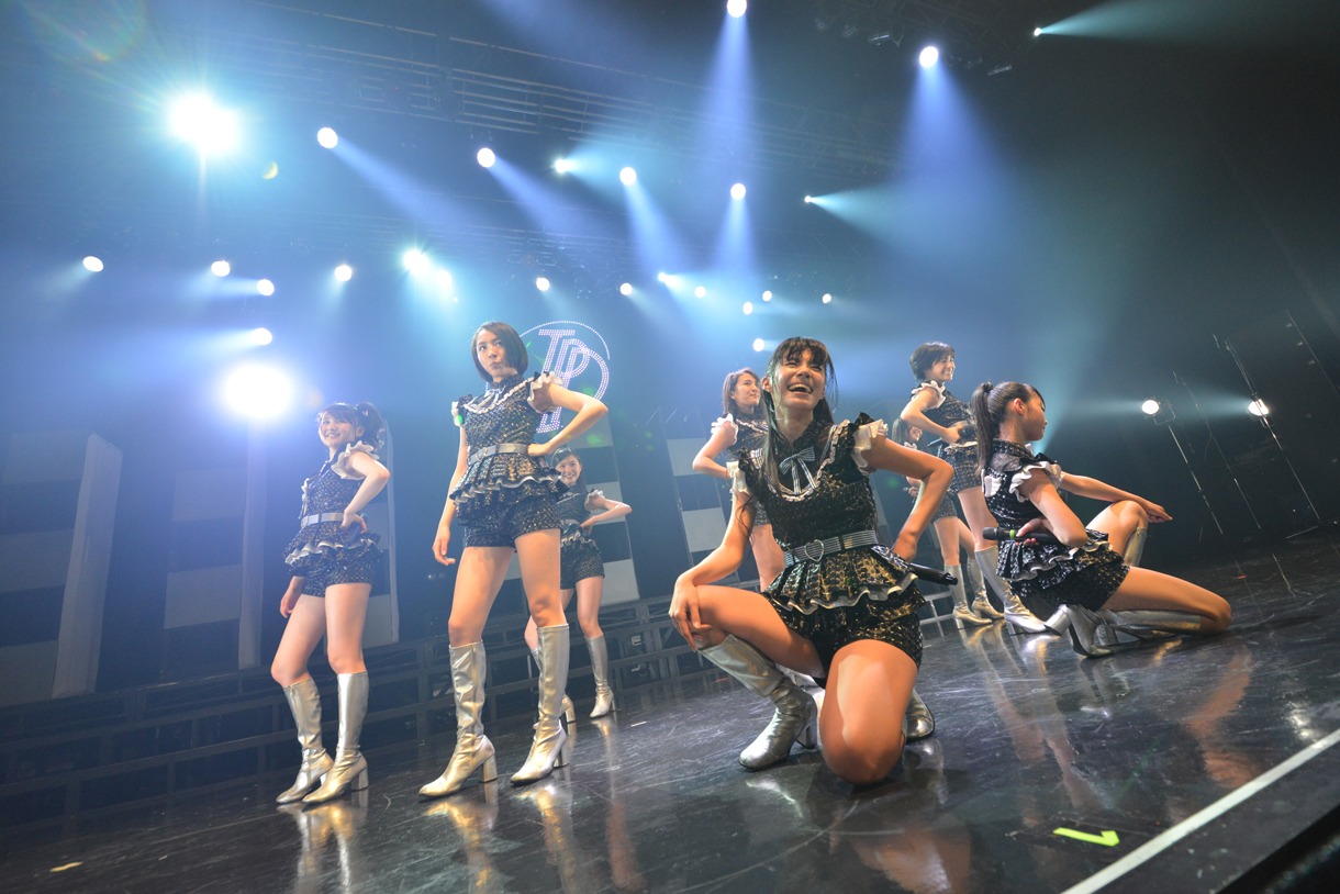 「東京パフォーマンスドール ZEPP TOUR 2015春～DANCE SUMMIT“Best of 1×0 FINAL”～」の様子。
