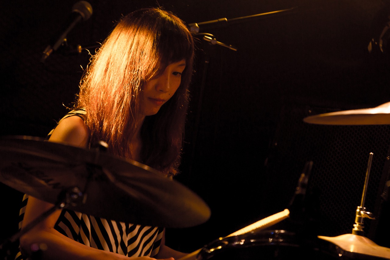 おかもとなおこ（Dr）（Photo by mika nakanoko）