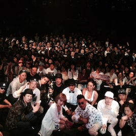 DJ Deckstreamリキッド公演に豪華ゲスト、急逝DEV LARGEに捧ぐ「証言」も