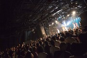 Especia「Especia CLUB QUATTRO Tour "Brisa de Primavera"」東京・渋谷CLUB QUATTRO公演の様子。