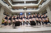 アイドルカレッジによるリリースイベントの様子。