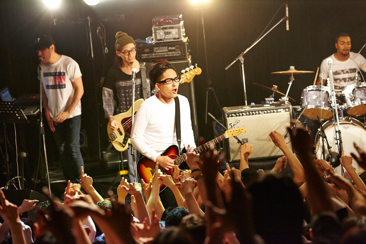 帰ってきたロックスター！フルカワユタカ、ソロライブでドーパン曲解禁