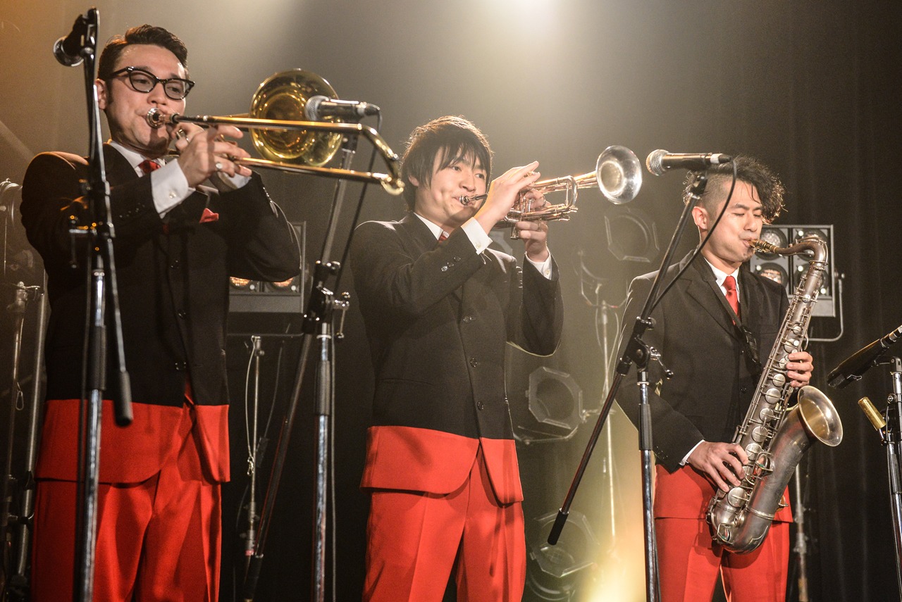 左からジェントル久保田、村上基、後関好宏。（Photo by AZUSA TAKADA）
