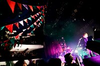 GLIM SPANKY「『褒めろよ』リリースツアーファイナルワンマン“Velvet Theater in 東京キネマ倶楽部”」の様子。（撮影：大畑陽子）