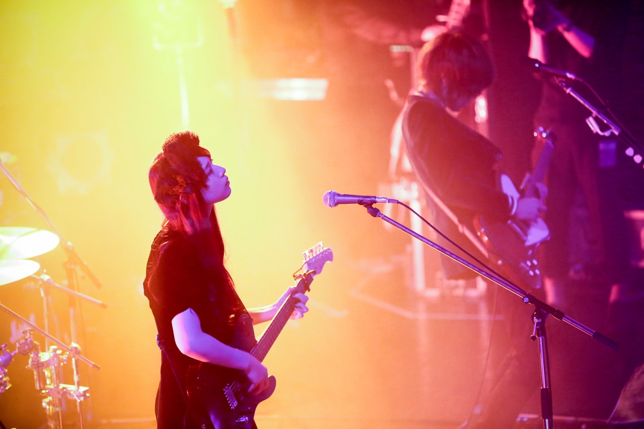 GLIM SPANKY、「褒めろよ」リリースツアー“Velvet Theater”で閉幕