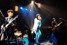 SCOOBIE DO（撮影：石井麻木）