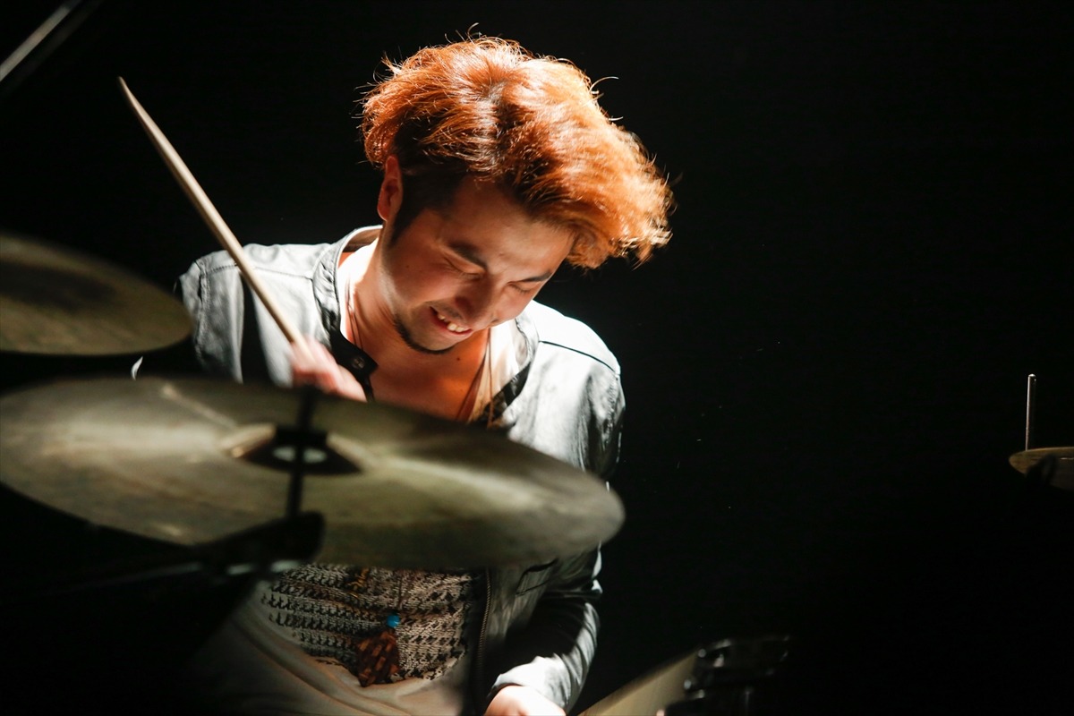 井上司（Dr） （撮影：関口佳代）