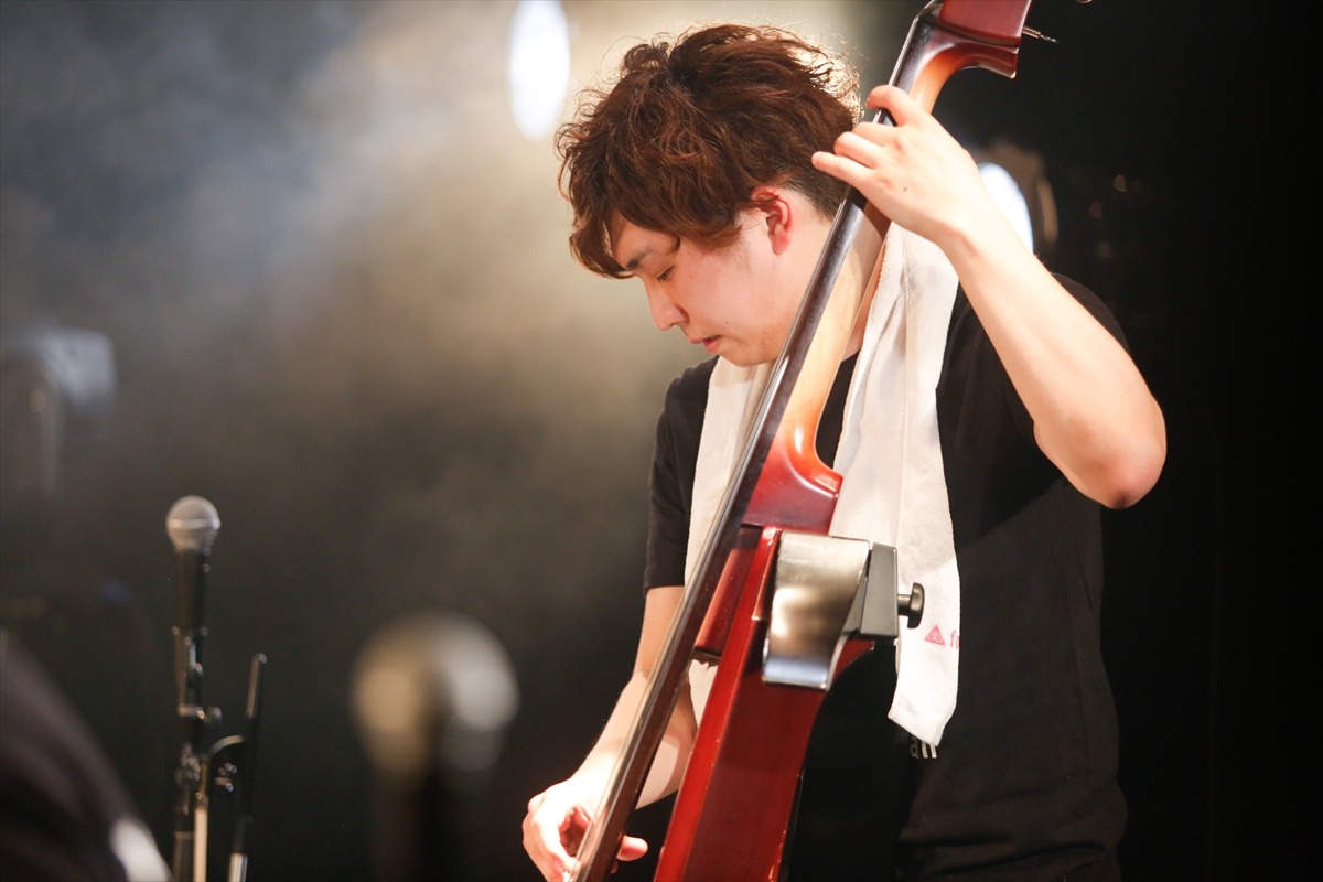 カワイヒデヒロ（B） （撮影：関口佳代）