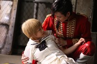 「白魔女学園 オワリトハジマリ」のワンシーン。