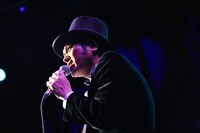 谷山浩子×ROLLY（撮影：徳地恭太）