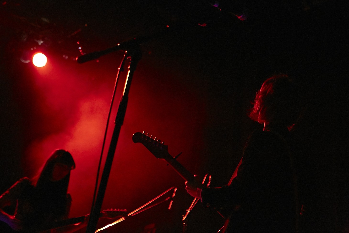 GLIM SPANKY（撮影：徳地恭太）