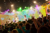 東京・ニコファーレにて開催されたライブイベント「TOKYO IDOL PROJECT RECOMMEND LIVE!」の様子。（写真提供：ポニーキャニオン）