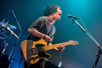 谷口鮪（Vo, G）（撮影：高田梓）