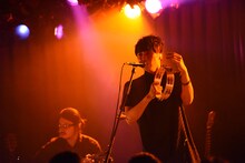「ACOLOGIA～近藤晃央 MONTHLY ACOUSTIC LIVE～Vol.1」ライブの様子。 （写真提供：レプロエンタテインメント）