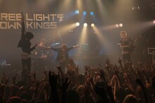 THREE LIGHTS DOWN KINGS「ワンマンツアー2015『ENERGIZER』～伝説のハイエナジー～」ElectricLadyLand公演の様子。（撮影：古川喜隆）