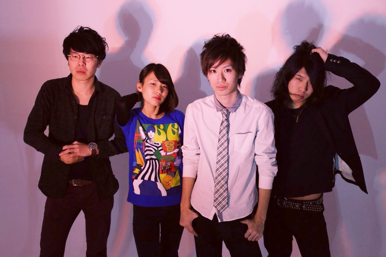 ハウリングアンプリファー