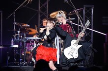 angela（撮影：釘野孝宏）