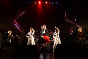 「騎士行進曲」をプレイするangela。（撮影：釘野孝宏）
