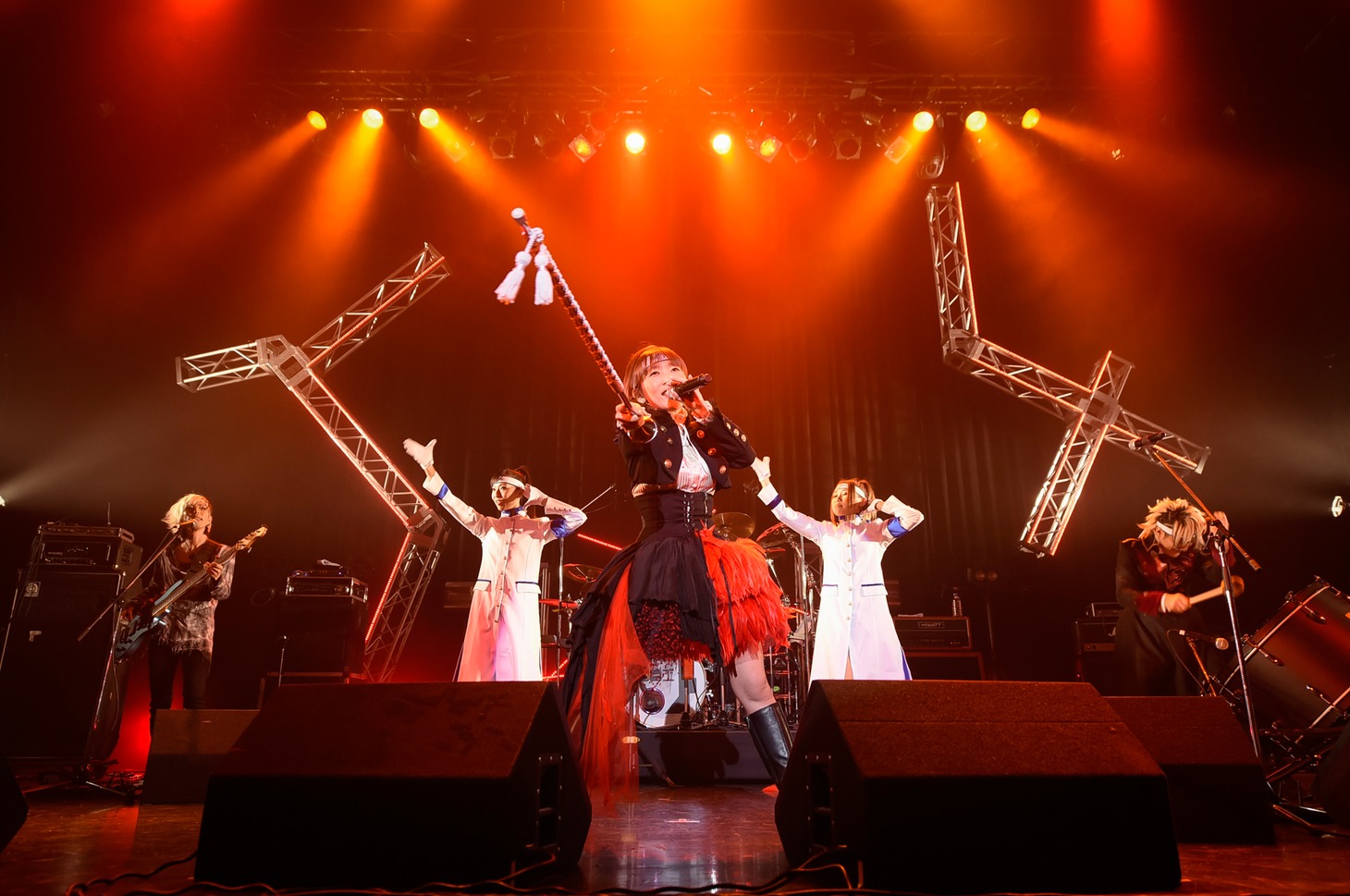 「騎士行進曲」をプレイするangela。（撮影：釘野孝宏）