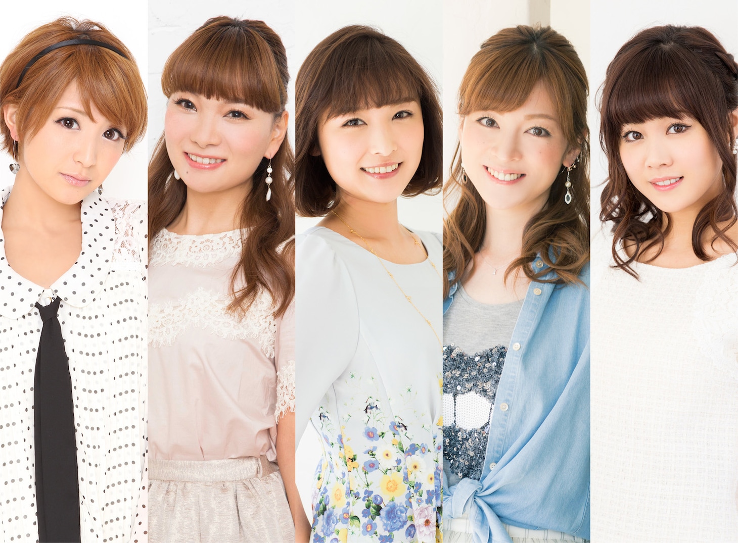 モーニング娘。OG（左から矢口真里、保田圭、石川梨華、吉澤ひとみ、新垣里沙）