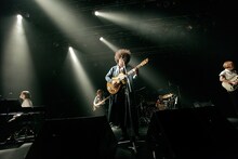 写真は「清 竜人ハーレム▽フェスタ2015 Vol.4 ～バースデー▽パーティー2days～」（▽はハートマーク）初日公演の様子。（撮影：YGQ）