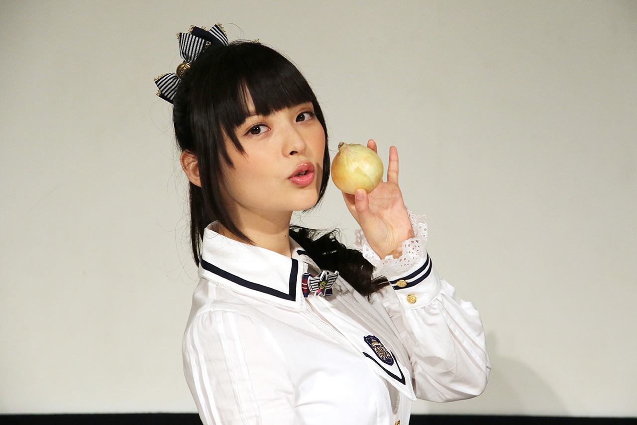 上坂すみれ
