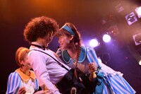 今週の人気画像6位は「清 竜人25の第5夫人・清菜月が妊娠、今後は育児に専念」より、清竜人と清優華。