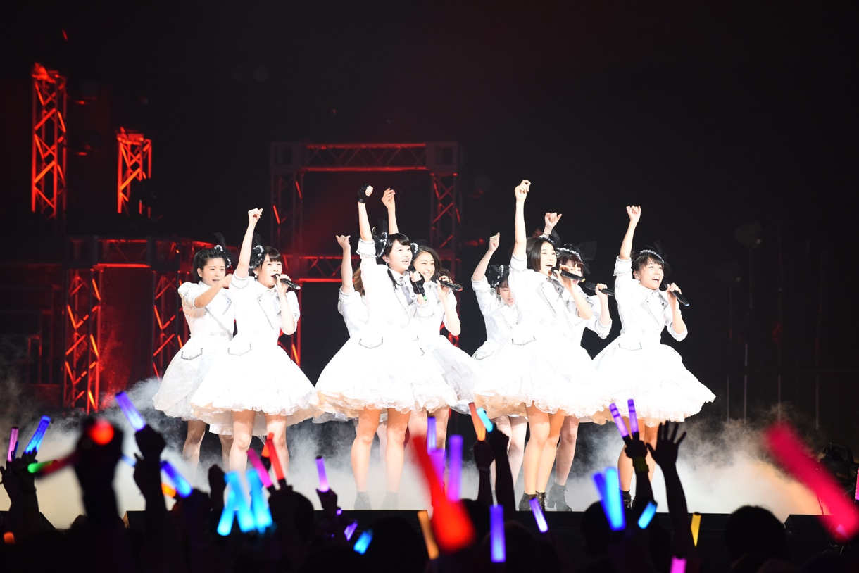 「アンジュルム STARTING LIVE TOUR SPECIAL ＠日本武道館『大器晩成』」コンサートの様子。