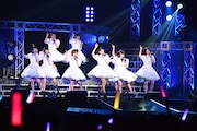「アンジュルム STARTING LIVE TOUR SPECIAL @日本武道館『大器晩成』」コンサートの様子。