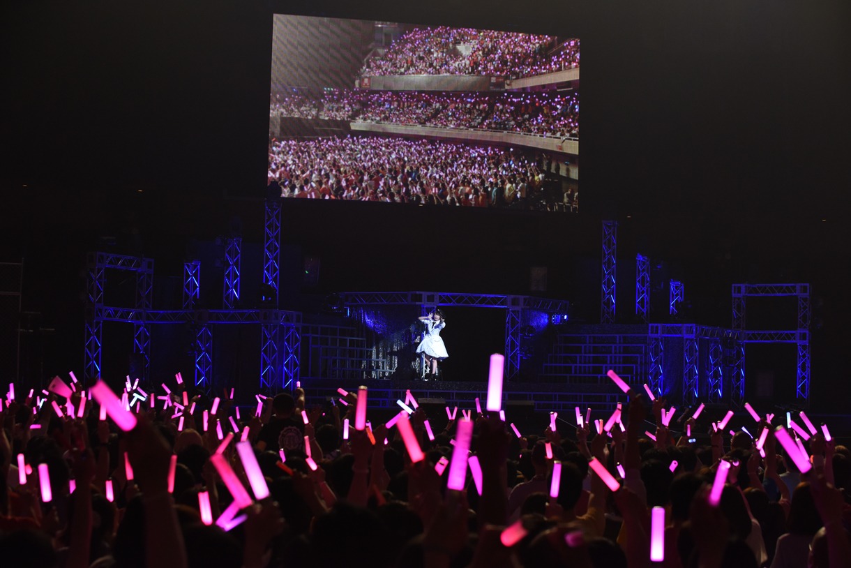 「アンジュルム STARTING LIVE TOUR SPECIAL ＠日本武道館『大器晩成』」コンサートの様子。