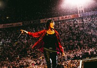 「氷室京介 25th Anniversary Special Part 3 Document of FINAL DESTINATION」キーカット（写真提供：WOWOW）