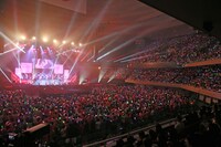 「モーニング娘。'15 コンサートツアー春～GRADATION～」ライブの様子。（写真提供：アップフロントエージェンシー）