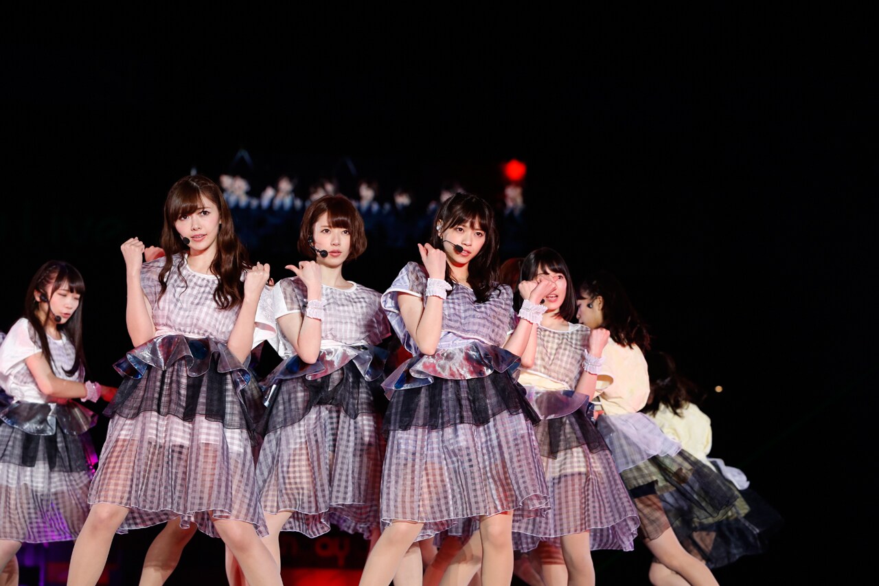 「悲しみの忘れ方 Documentary of 乃木坂46」のワンシーン。  (c)2015「DOCUMENTARY of 乃木坂46」製作委員会