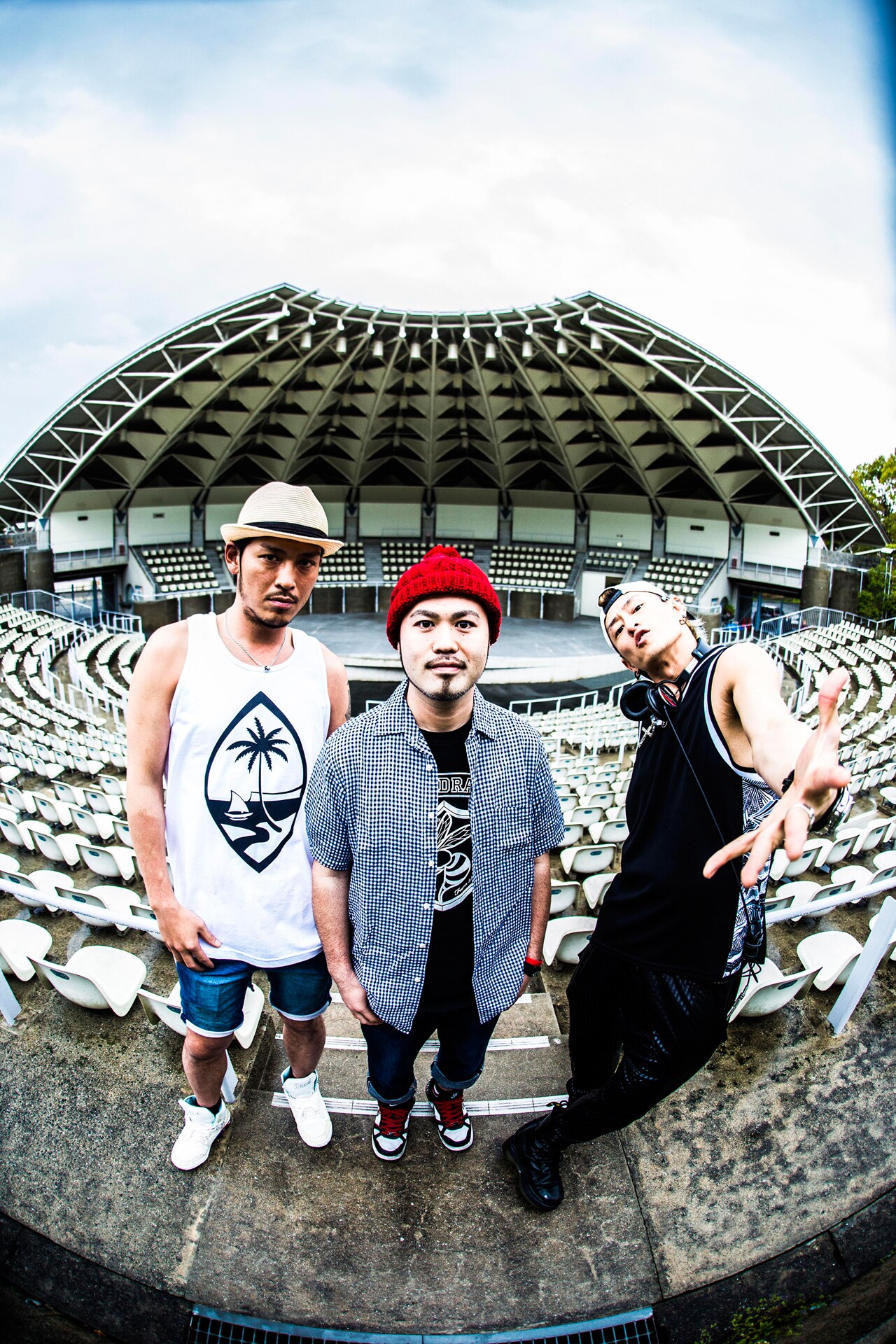 ONE☆DRAFT、デビュー8周年飾るニューアルバム＆大阪野外ライブ