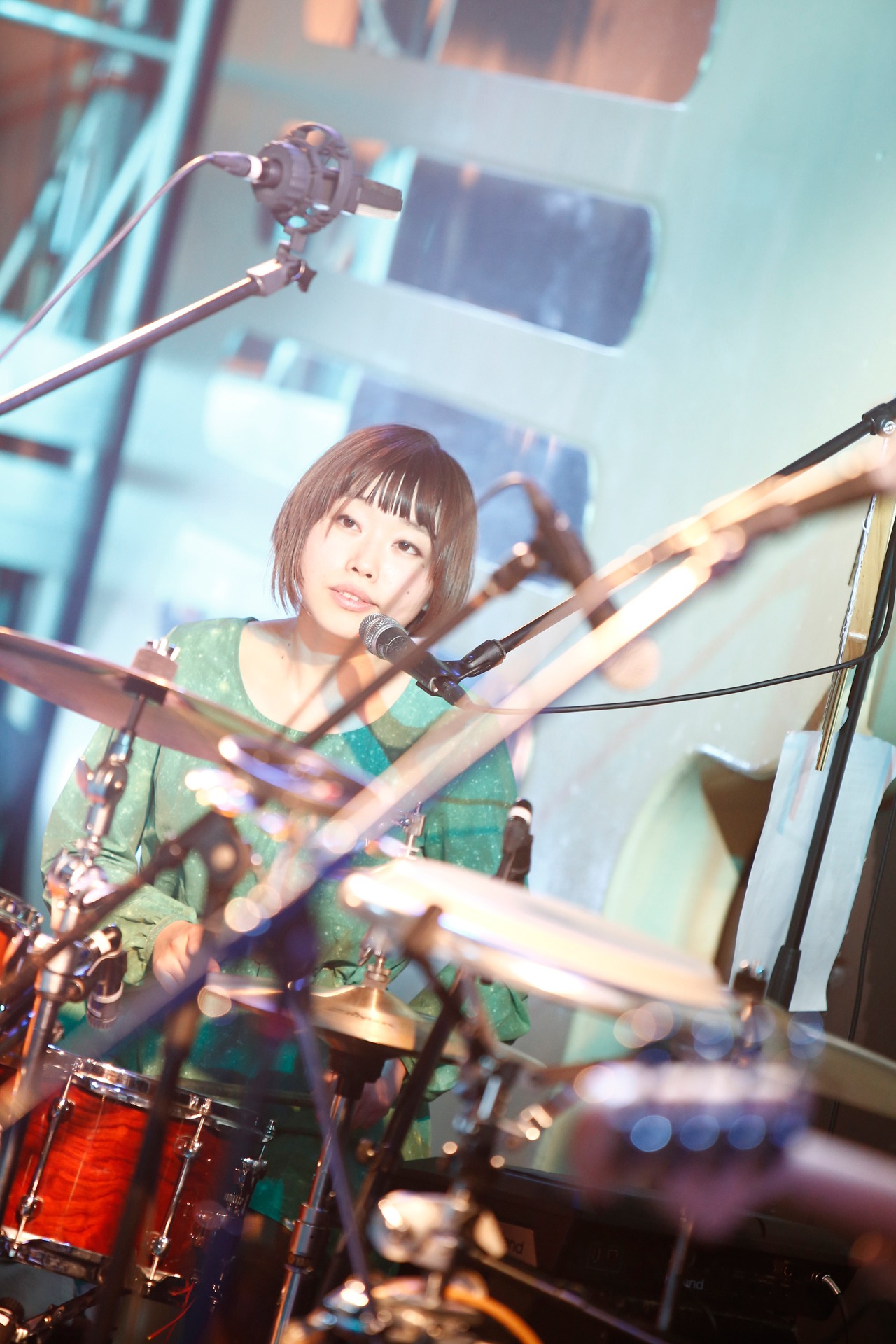 村野瑞希（Dr）（撮影：栗原論）