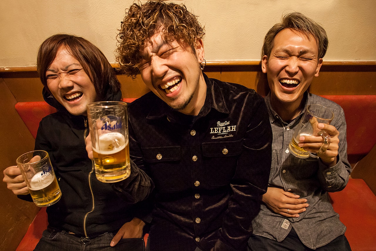 おい、そこの道あけろ　1st デモCD おい、そこの道あけろ初の全国流通盤「それでも生きるための唄