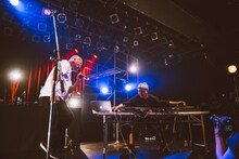 左からECD、ILLICIT TSUBOI。（Photo by cherry chill will）