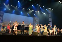「おきなわ PEACE LIVE」フィナーレの様子。