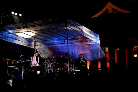 坂本真綾「20th Anniversary Special Live Open Air Museum 2015」の様子。（Photo by MAKOTO HADA）