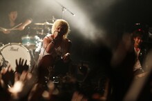 「MY FIRST STORY vs ANOTHER STORY」東京・TSUTAYA O-EAST公演でのAnother Storyのパフォーマンスの様子。（Photo by Kohei Suzuki）