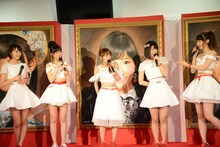 「AKB48 選抜総選挙ミュージアム」オープニングセレモニーの様子。 (c)AKS