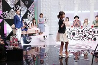 6月8日放送「大人も知らない大人の事情」収録中の様子。 (c)テレビ東京