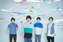 sumika（片岡健太は左から2番目）