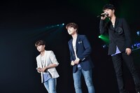 SUPER JUNIOR-K.R.Y.（写真提供：エイベックス）