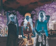 Juliet。右がハミ。