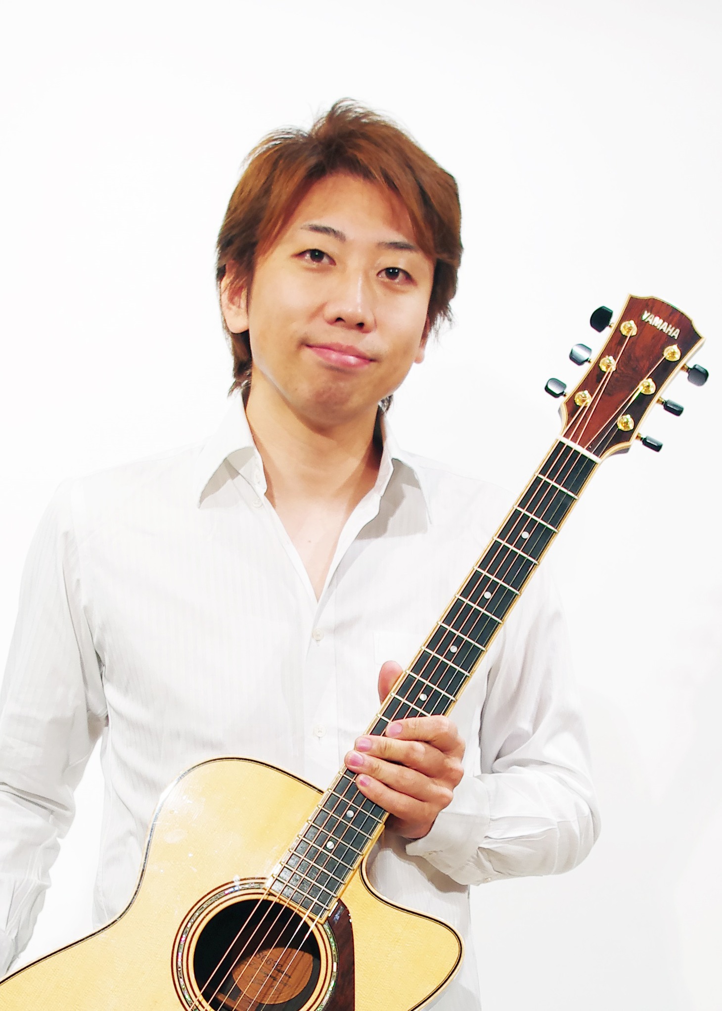 西山隆行
