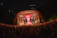 「ゲスの極み乙女。ワンマンツアー『私以外ゲスじゃないの』」日比谷野外大音楽堂公演の様子。 （撮影：古渓一道）